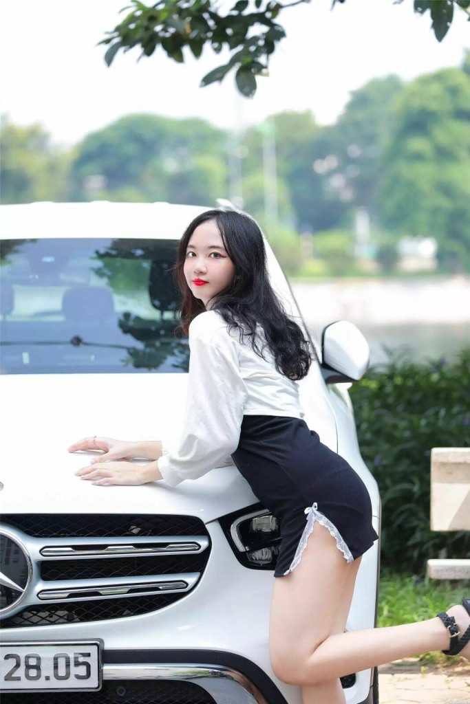 Charlene Profile image 6