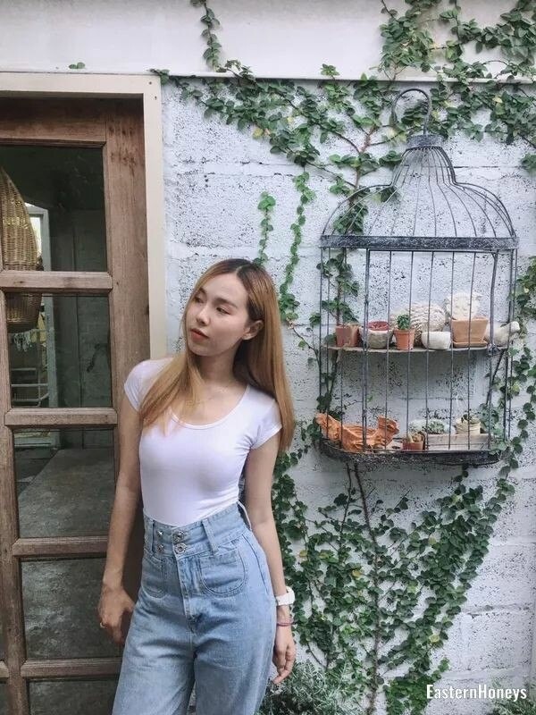Leila Profile image 1