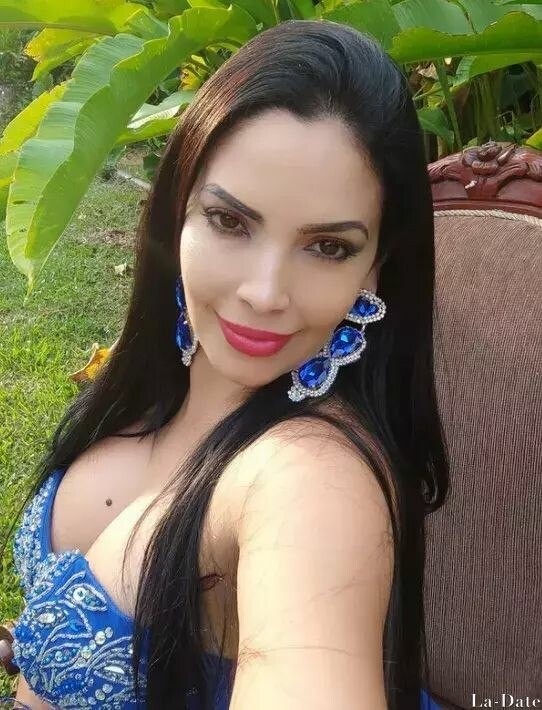 Viviane Profile image 4
